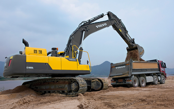 Excavator - Krishnae Infrastructure Fleet & Equipments